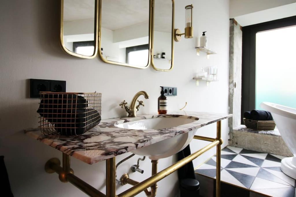Appartement Luxus Societe An Der Spree Berlijn