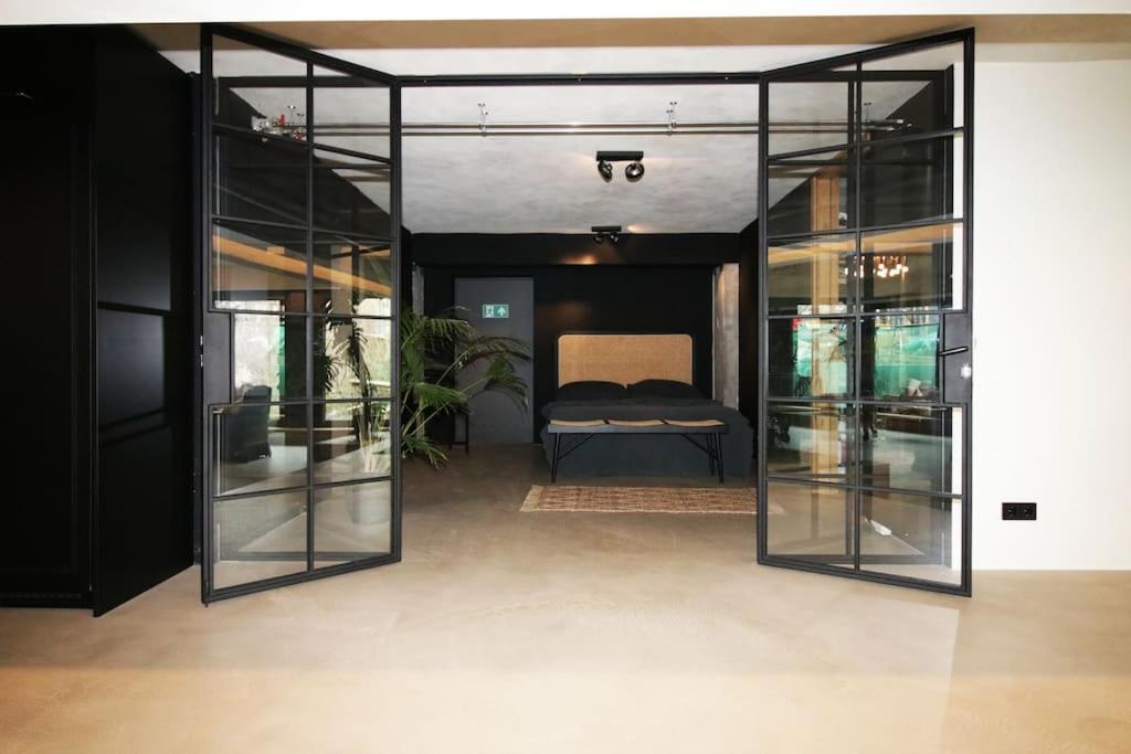 Luxus Societe An Der Spree Apartment Berlin