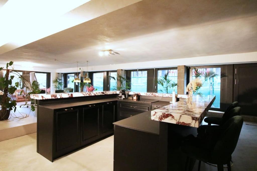 Appartement Luxus Societe An Der Spree *