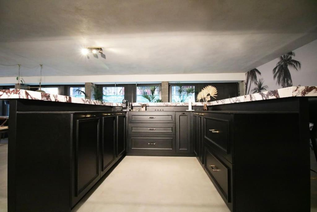 Luxus Societe An Der Spree Appartement