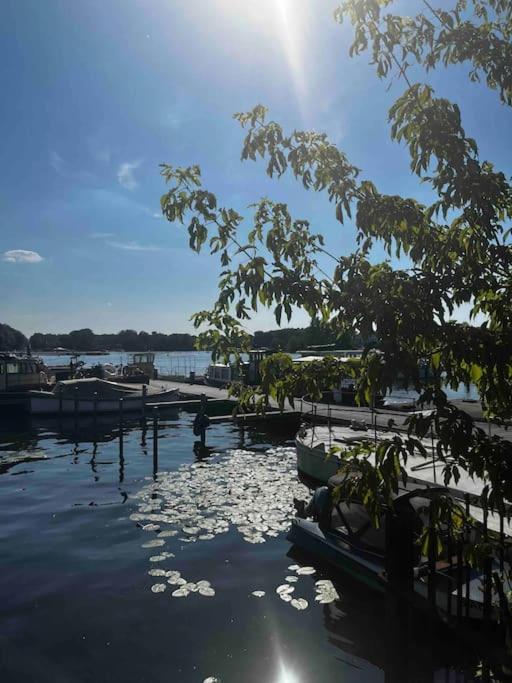Apartment Luxus Societe An Der Spree Berlin